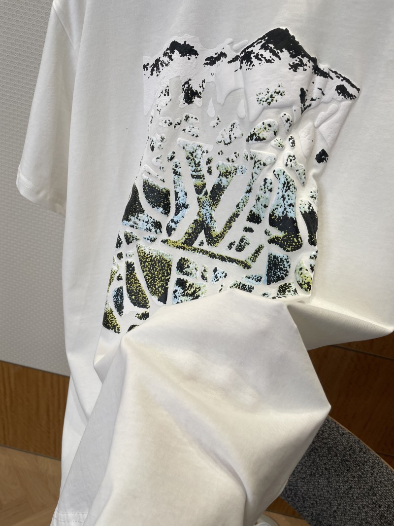 LV Snow Mountain Print Crew Neck Short-Sleeve T-Shirt 4