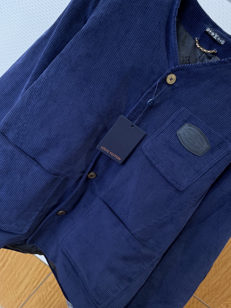 LV Pocket Leather Label V-Neck Cardigan Jacket 3