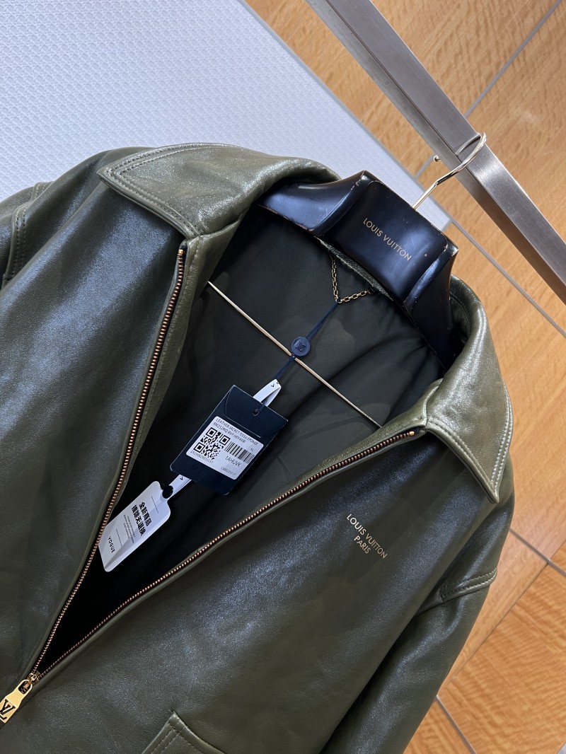 LV Letter Logo Lapel Zipper Leather Jacket 4