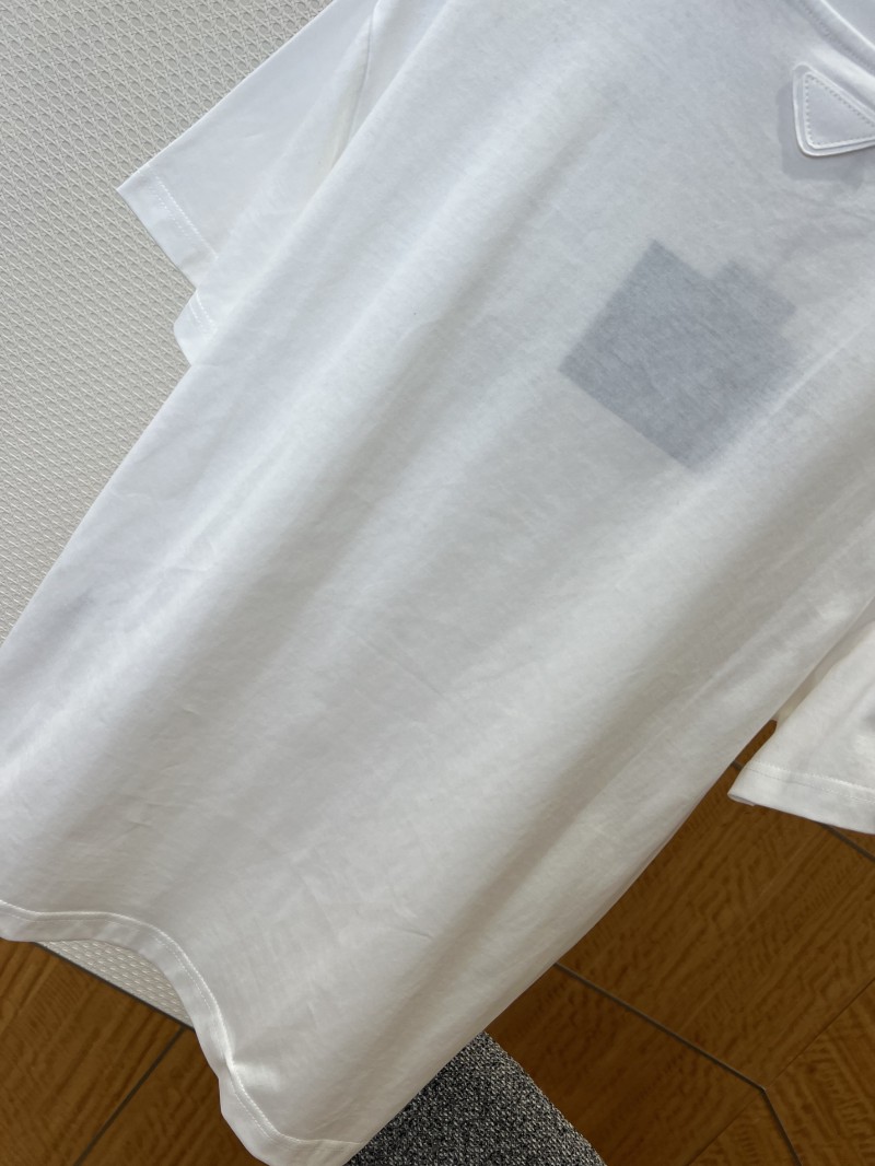 Prada Lake View Print Casual Short-Sleeve T-Shirt 6