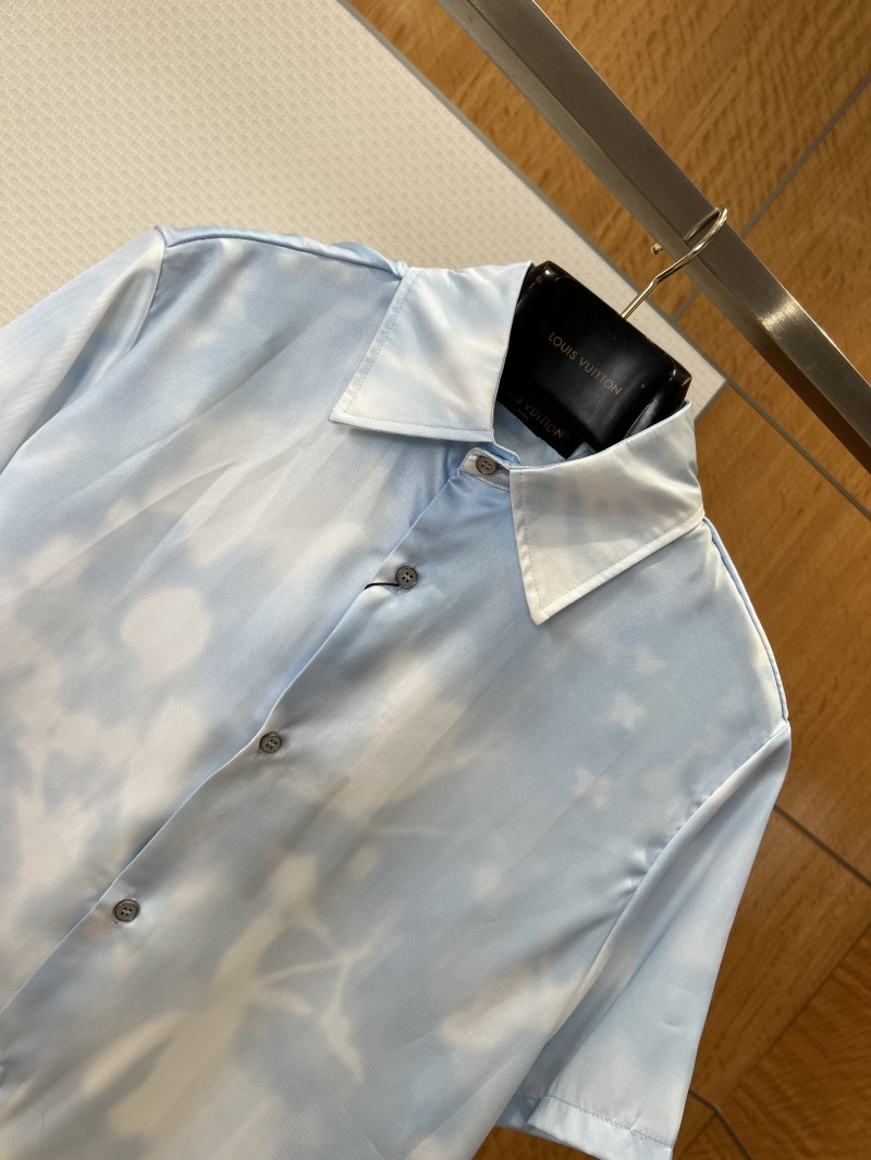 LV Tie-Dye Gradient Collared Short-Sleeve Shirt 2