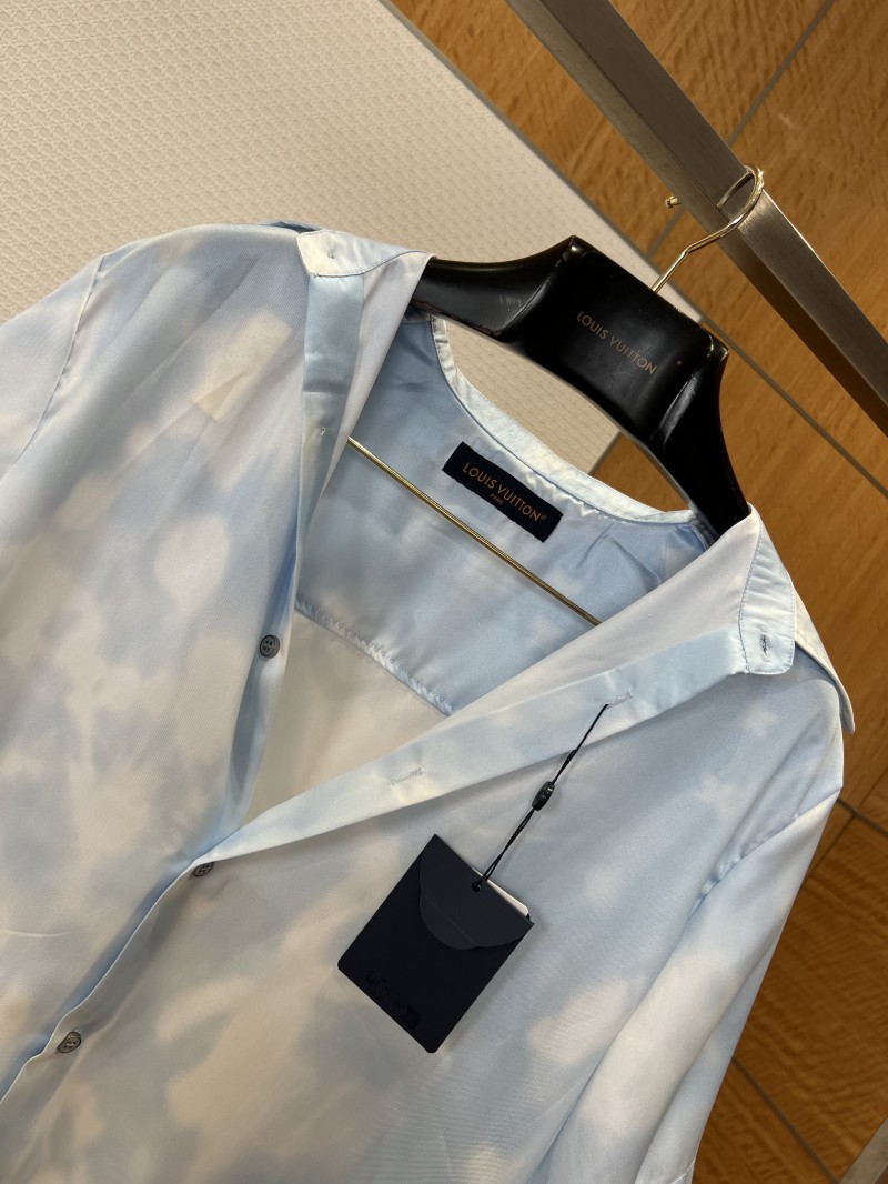 LV Tie-Dye Gradient Collared Short-Sleeve Shirt 4