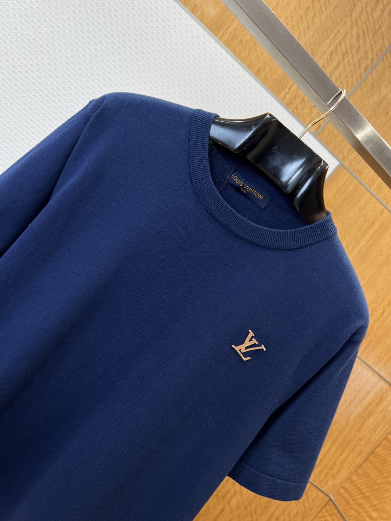 LV Logo Embroidered Knit Short-Sleeve T-Shirt 3 2
