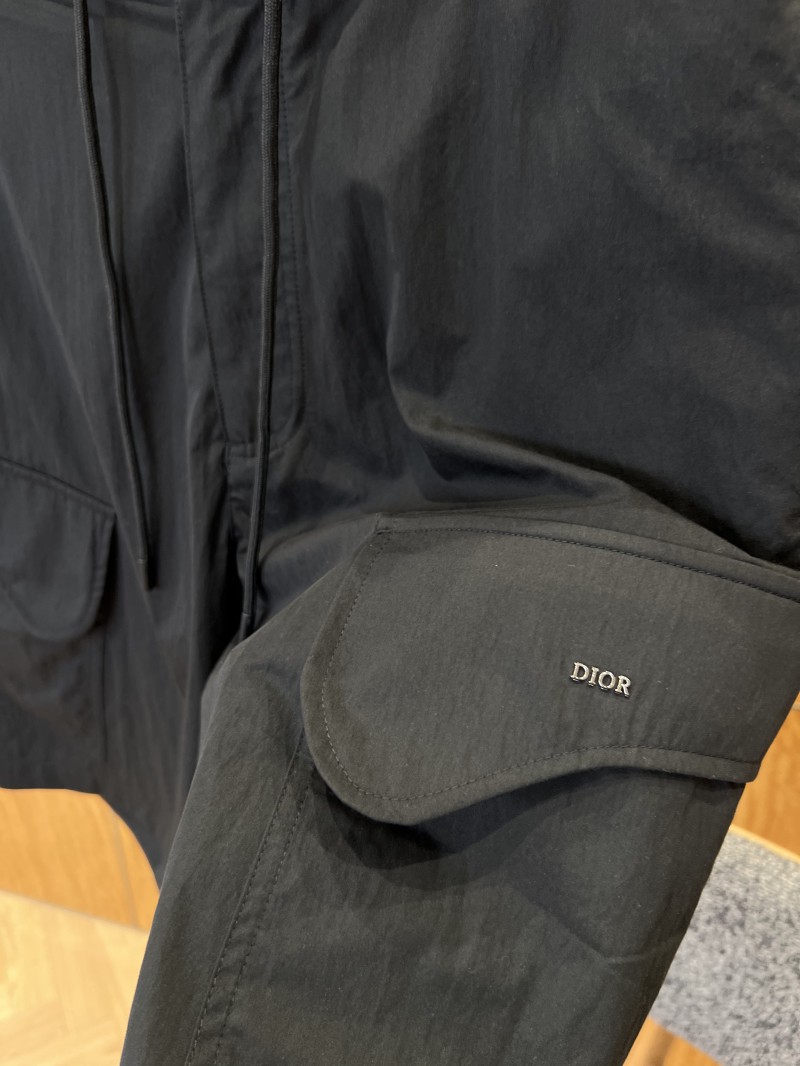 Dior Metal Logo Drawstring Work Shorts 1 4