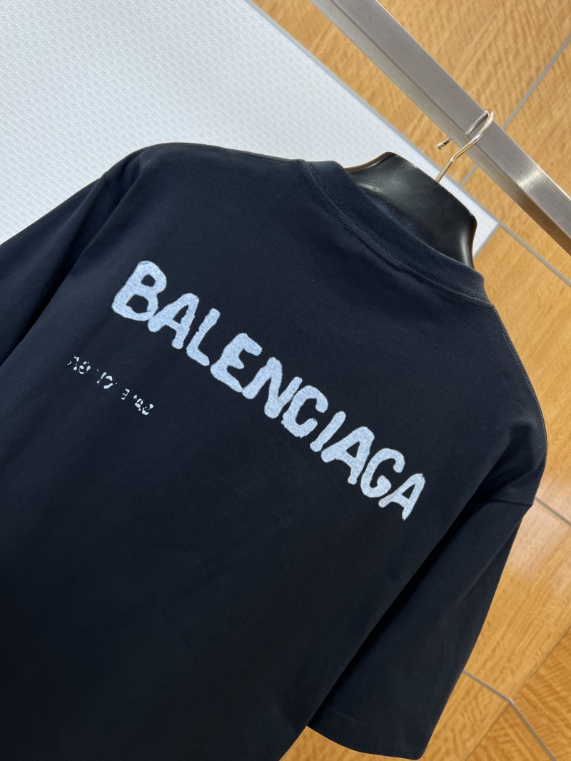 Balenciaga Distressed Letter Print Short-Sleeve T-Shirt 5