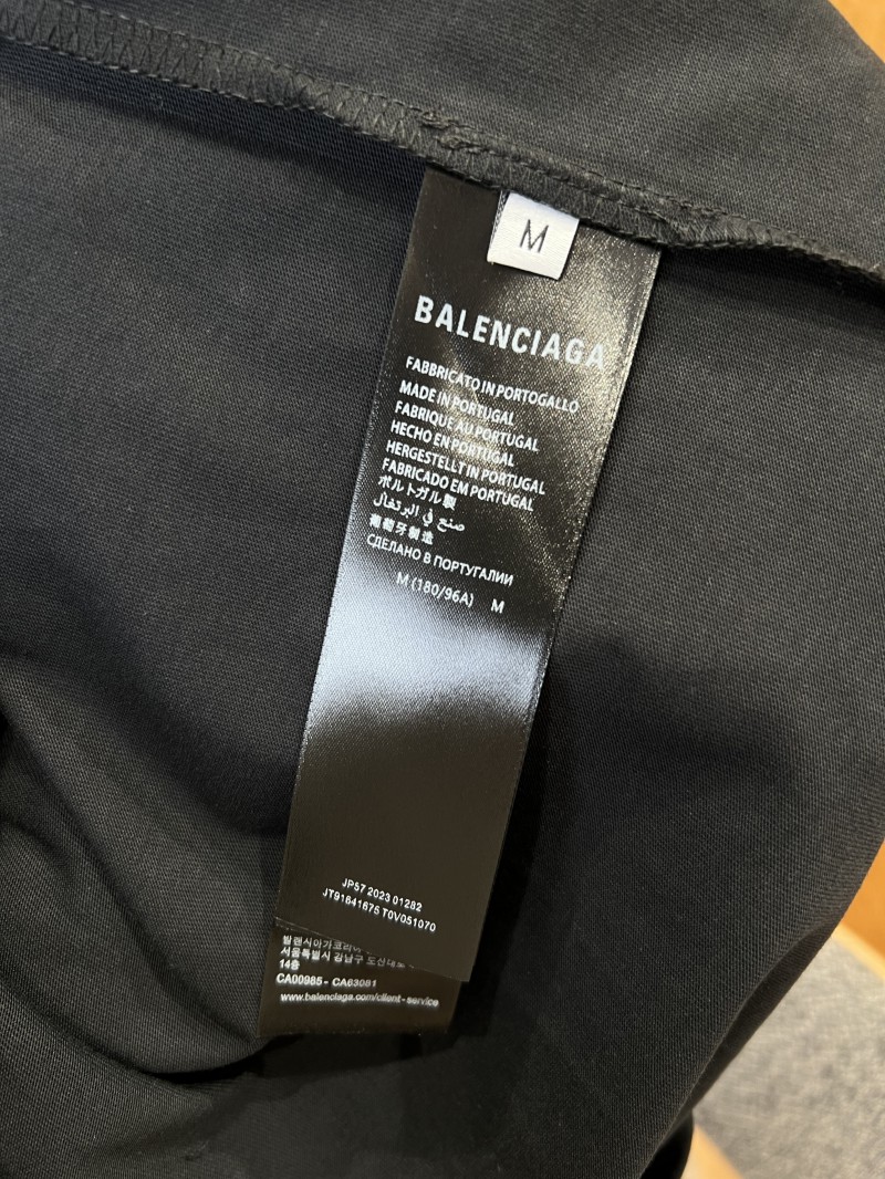 Balenciaga Distressed Letter Print Short-Sleeve T-Shirt 8