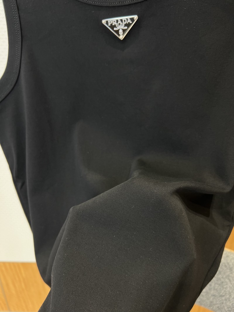 Prada Enamel Triangle Logo Sleeveless Tank Top 1 4