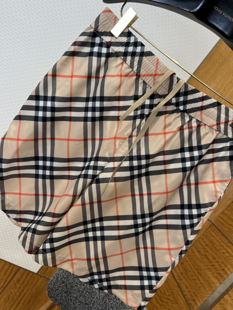 Prada Classic Checkered Drawstring Casual Shorts 3