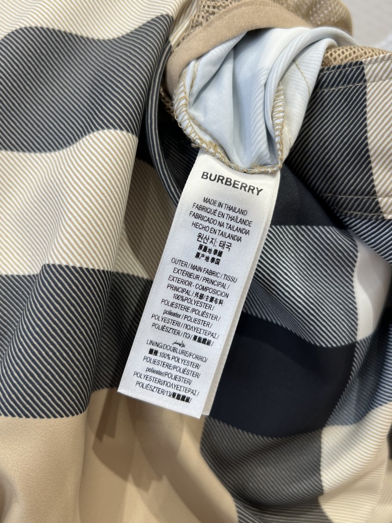 Prada Checkered Drawstring Casual Shorts 8