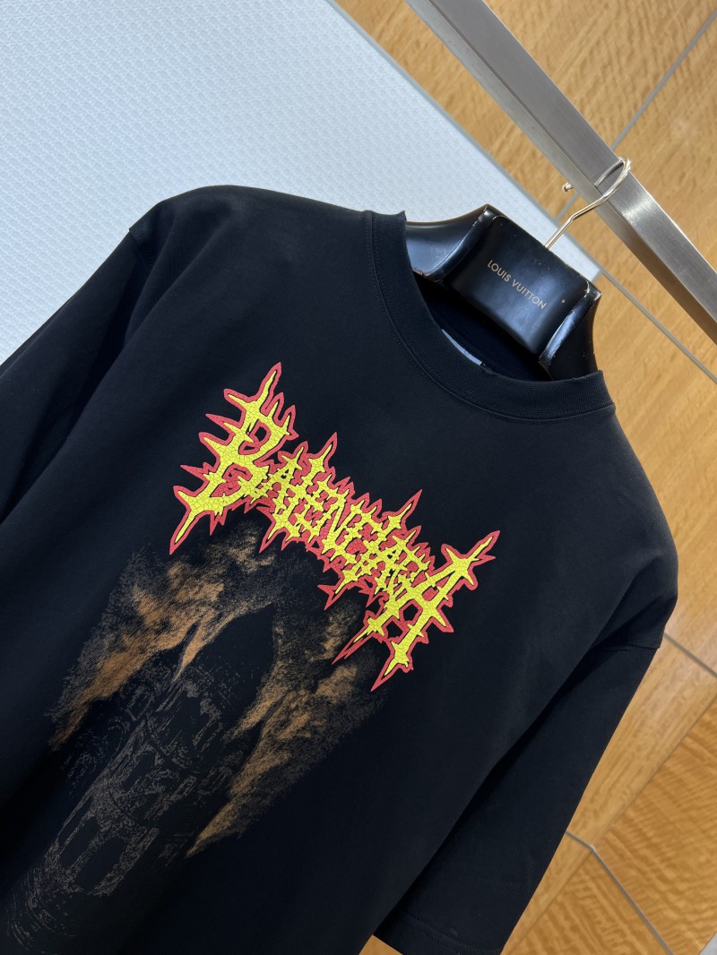 Balenciaga Gothic-Style Letter Print Embroidered Short-Sleeve T-Shirt 1 2