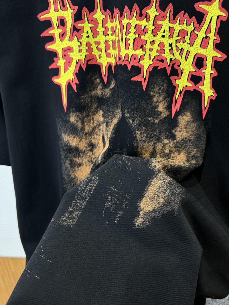 Balenciaga Gothic-Style Letter Print Embroidered Short-Sleeve T-Shirt 1 4