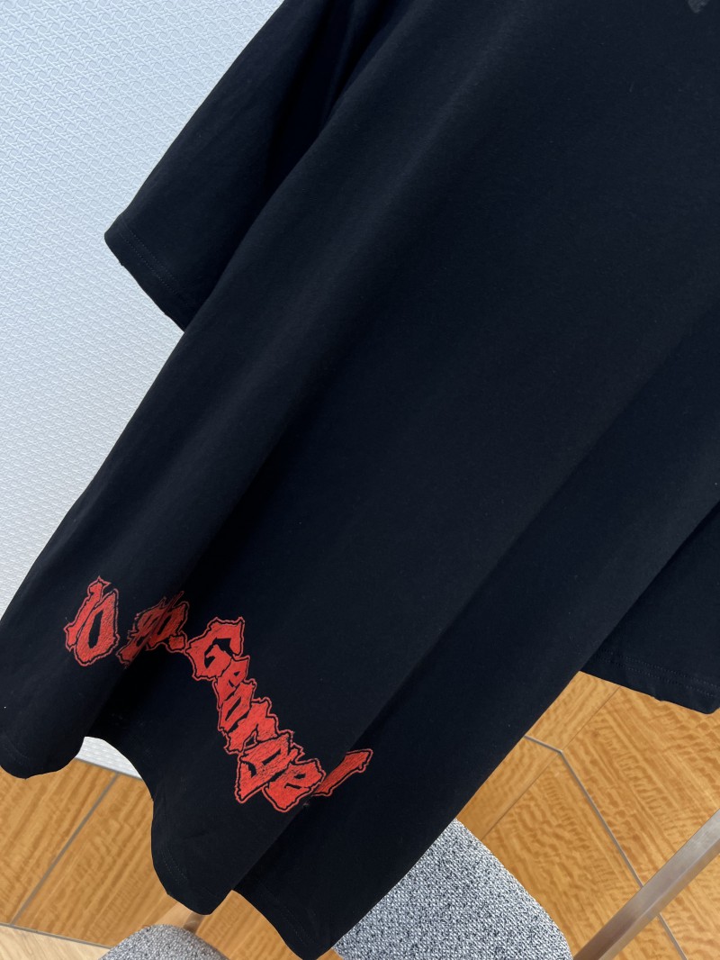 Balenciaga Gothic-Style Letter Print Embroidered Short-Sleeve T-Shirt 2 6