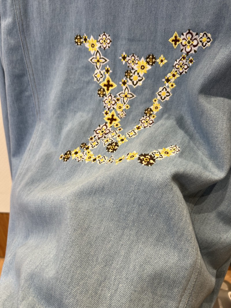 LV Hand-Embroidered Logo Lapel Denim Jacket 7
