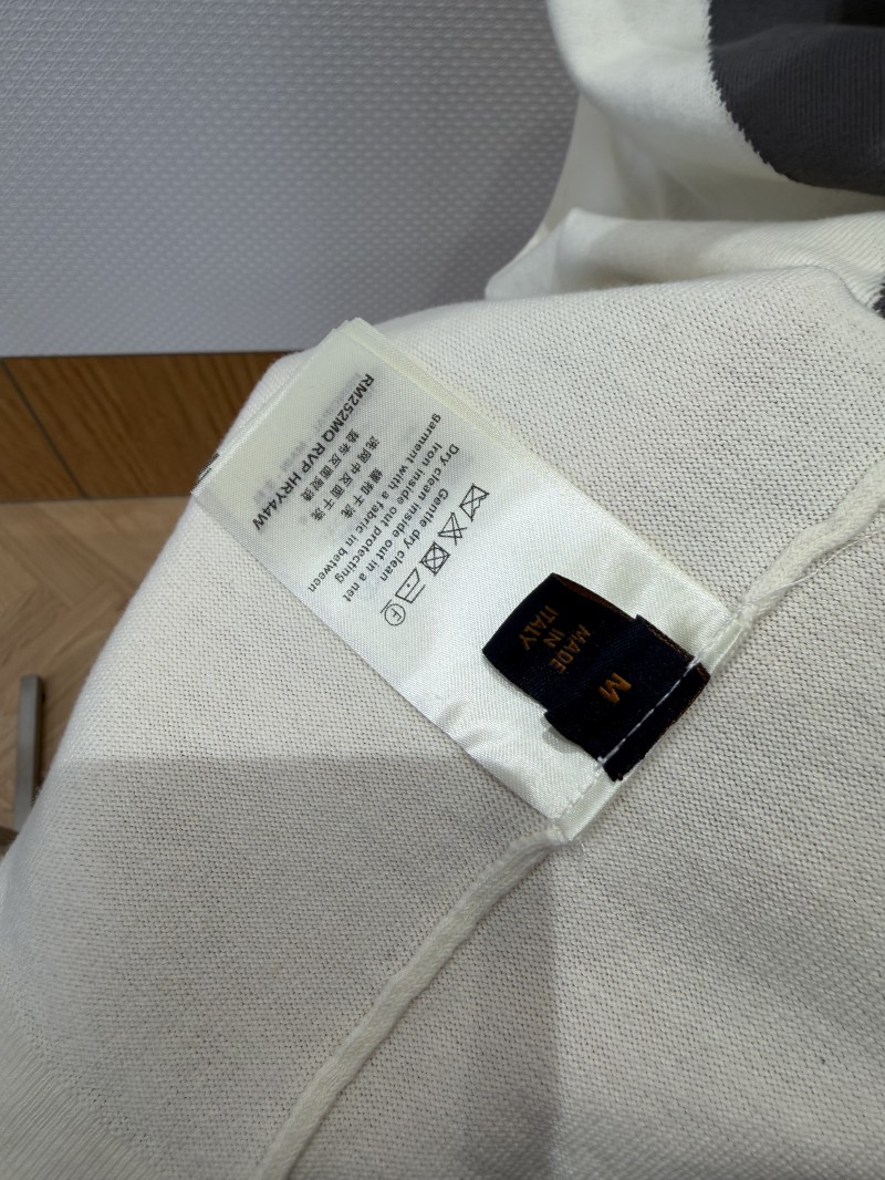 LV Embossed Letter Short-Sleeve T-Shirt 7