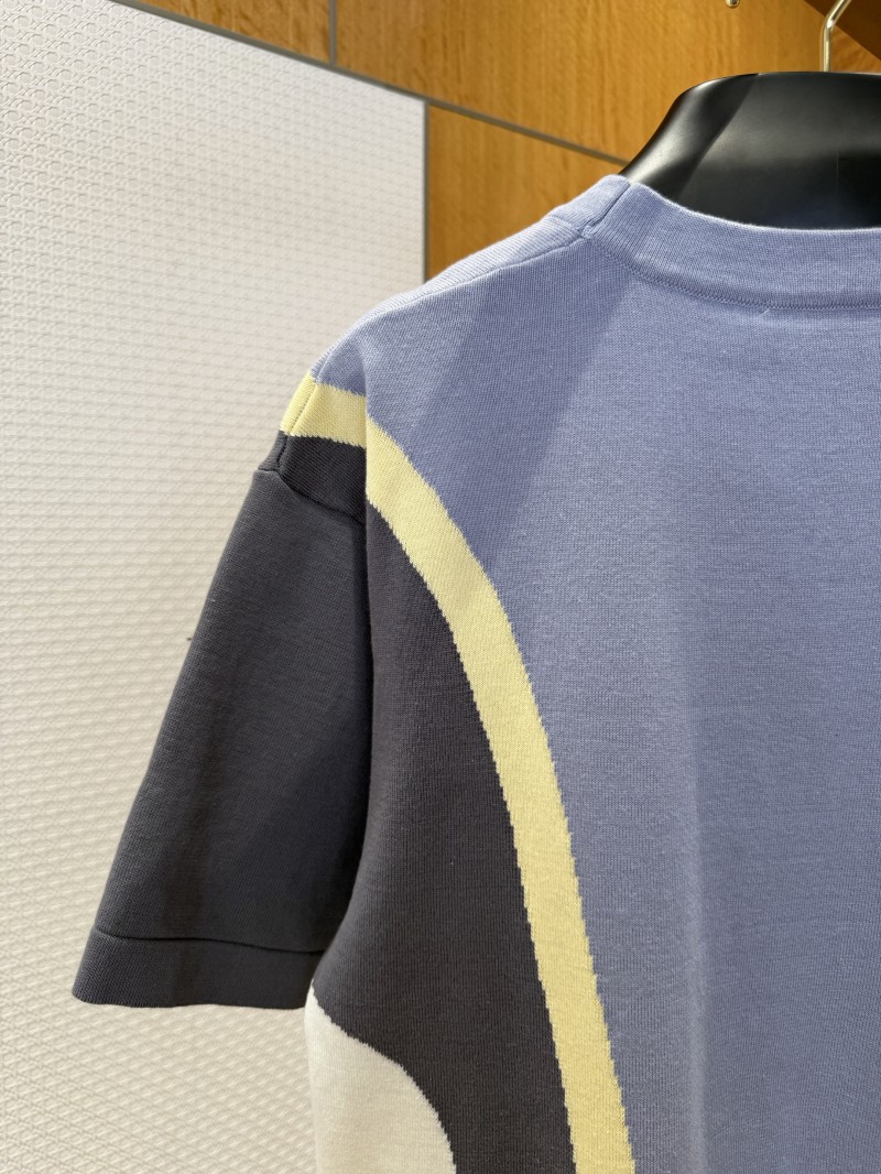 LV Embossed Letter Short-Sleeve T-Shirt 8