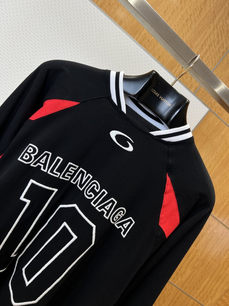 Balenciaga x NBA Collaboration Color-Blocked Long-Sleeve T-Shirt 2