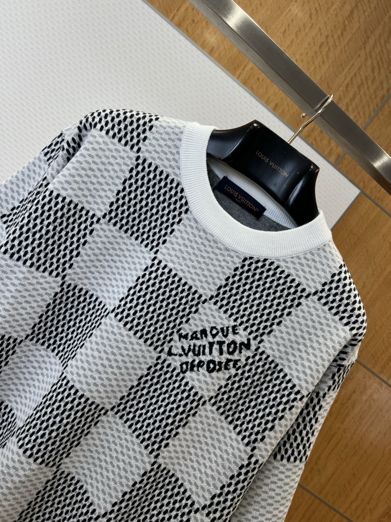 LV Classic Checkered Jacquard Knit Short-Sleeve T-Shirt 3 2