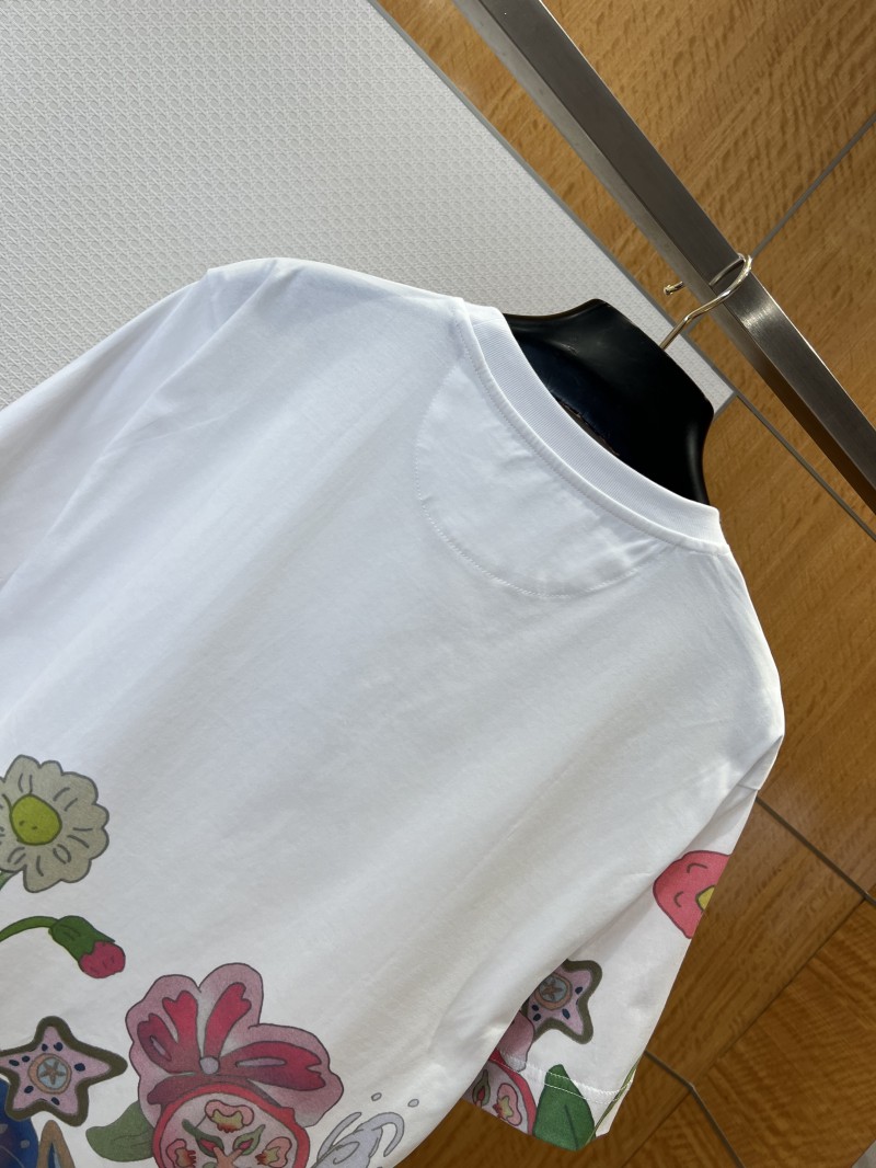 Fendi Short-Sleeve T-Shirt with Alphabet Floral Print 5