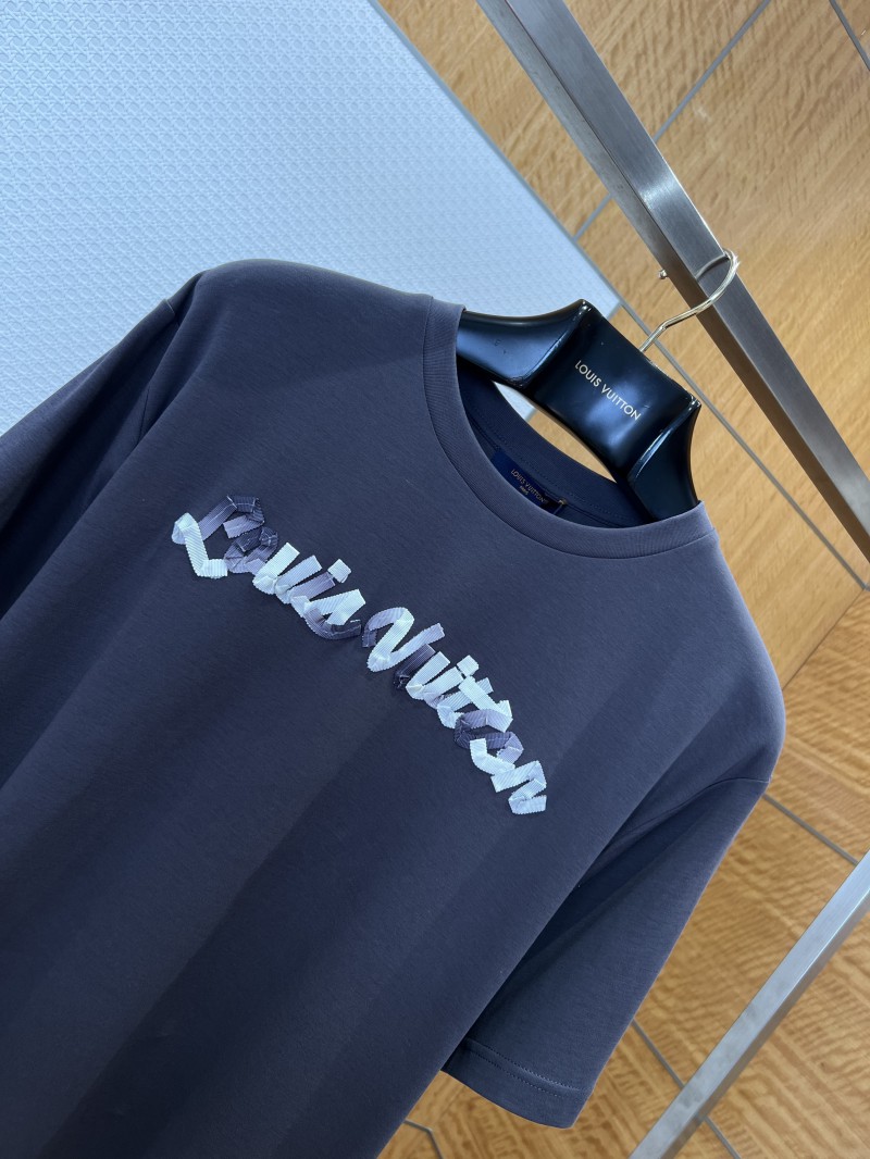 LV Gradient Patch Embroidered Short-Sleeve T-Shirt 2 2