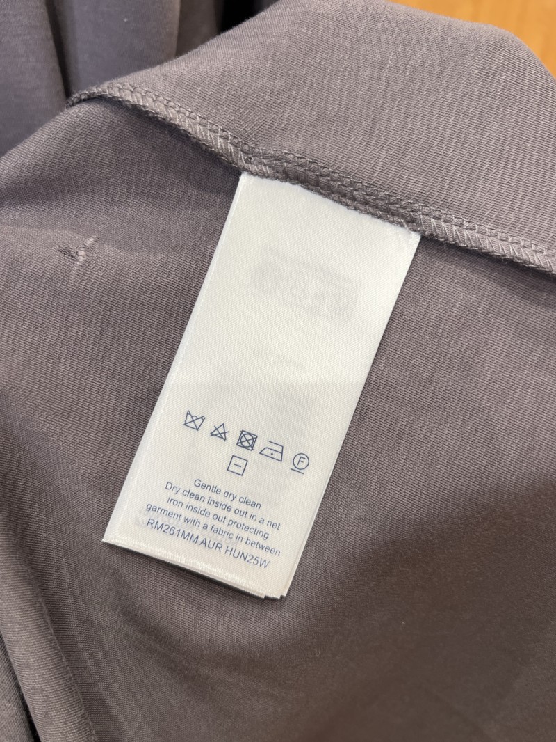 LV Gradient Patch Embroidered Short-Sleeve T-Shirt 2 8