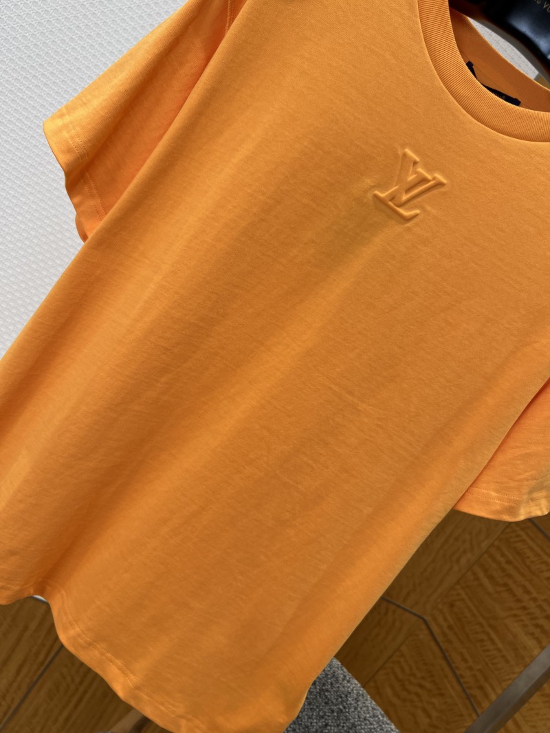LV Embossed Logo Short-Sleeve T-Shirt 2 3