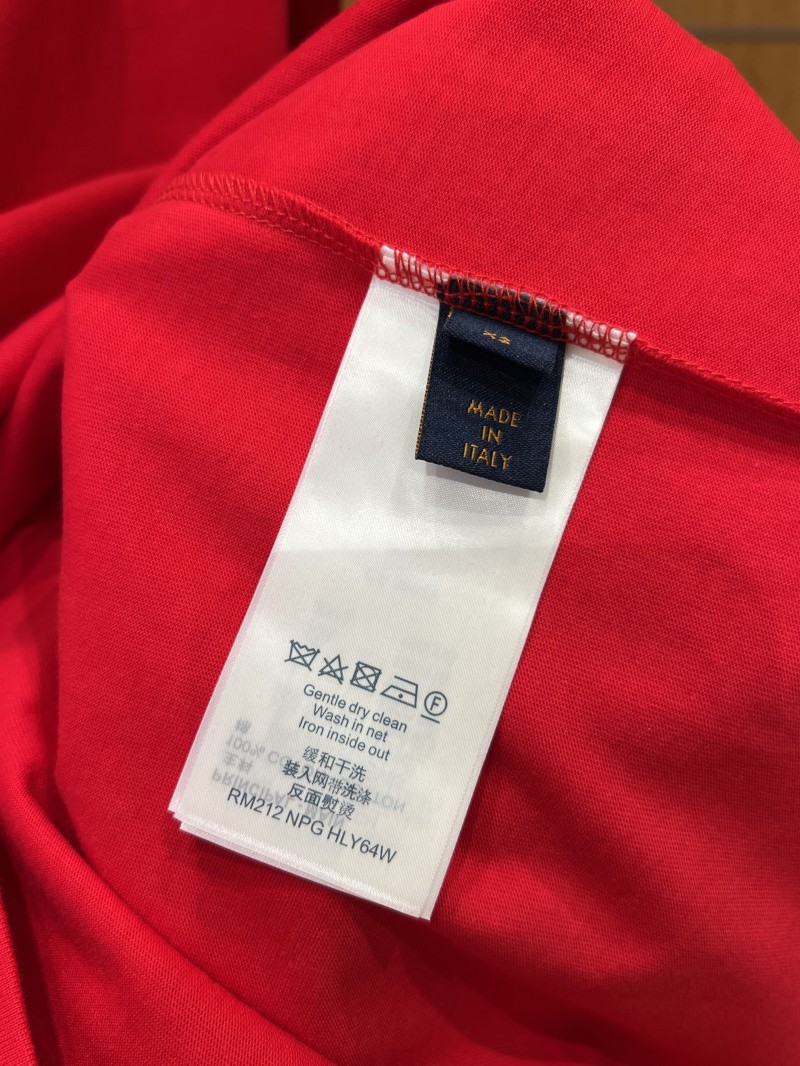 LV Embossed Logo Short-Sleeve T-Shirt 3 8