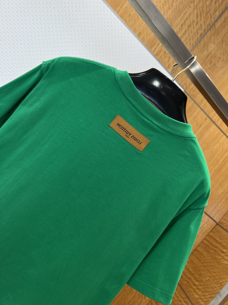 LV Embossed Logo Short-Sleeve T-Shirt 4 5