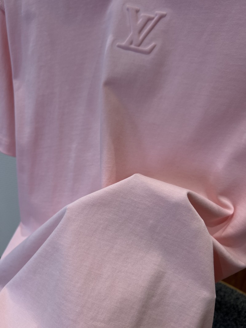 LV Embossed Logo Short-Sleeve T-Shirt 5 4
