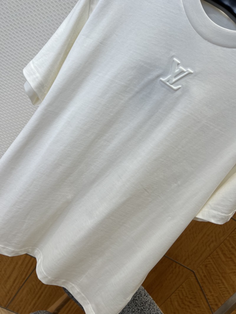 LV Embossed Logo Short-Sleeve T-Shirt 6 3