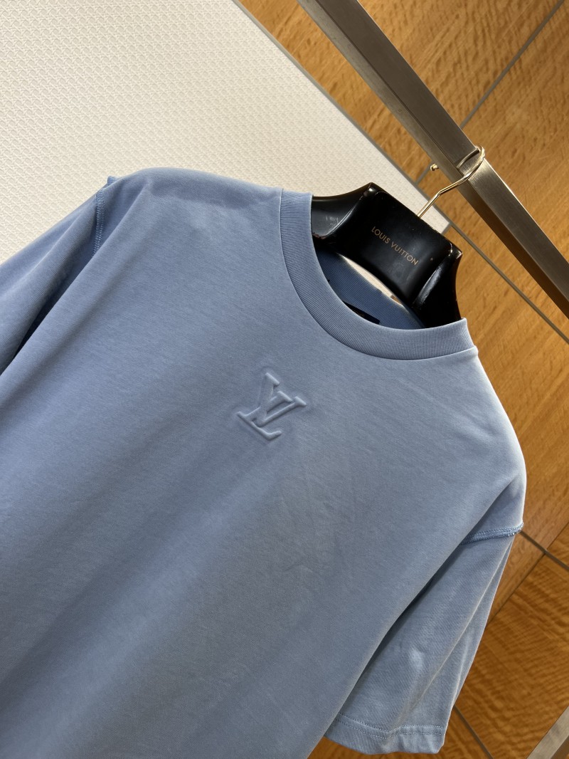 LV Embossed Logo Short-Sleeve T-Shirt 2 2