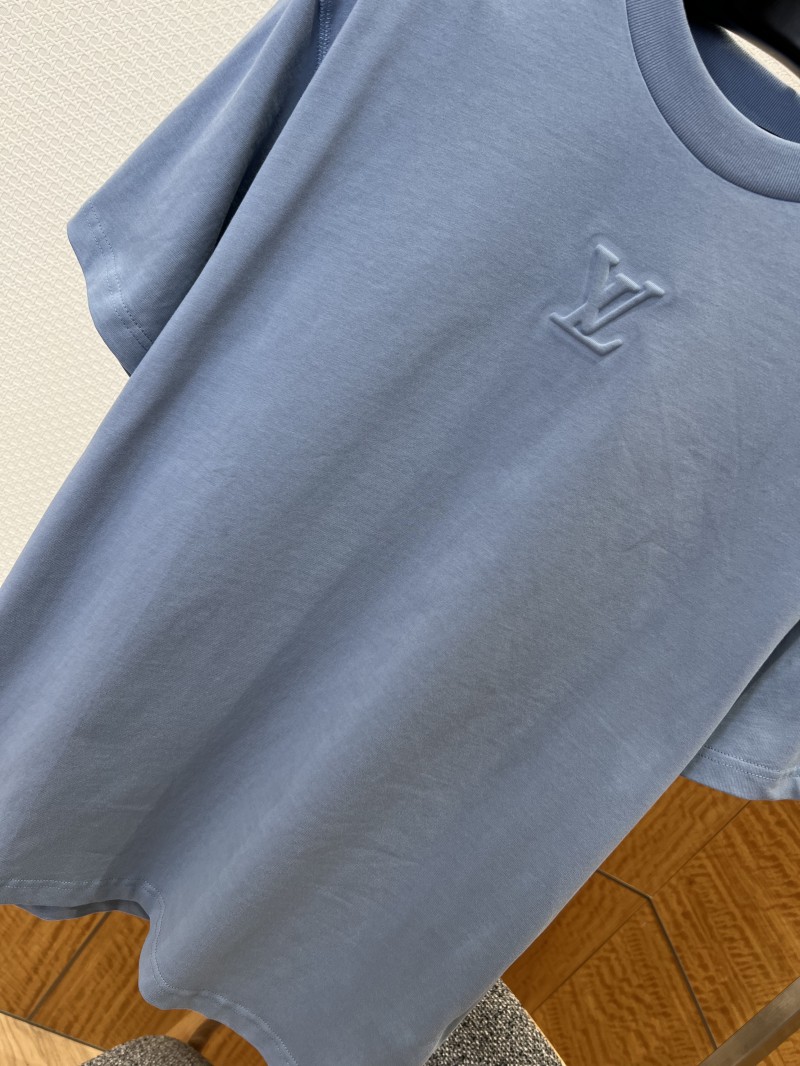 LV Embossed Logo Short-Sleeve T-Shirt 2 3