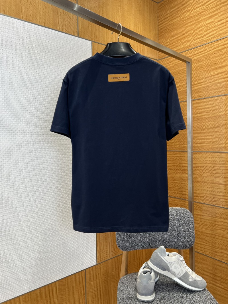 LV Embossed Logo Short-Sleeve T-Shirt 5 1