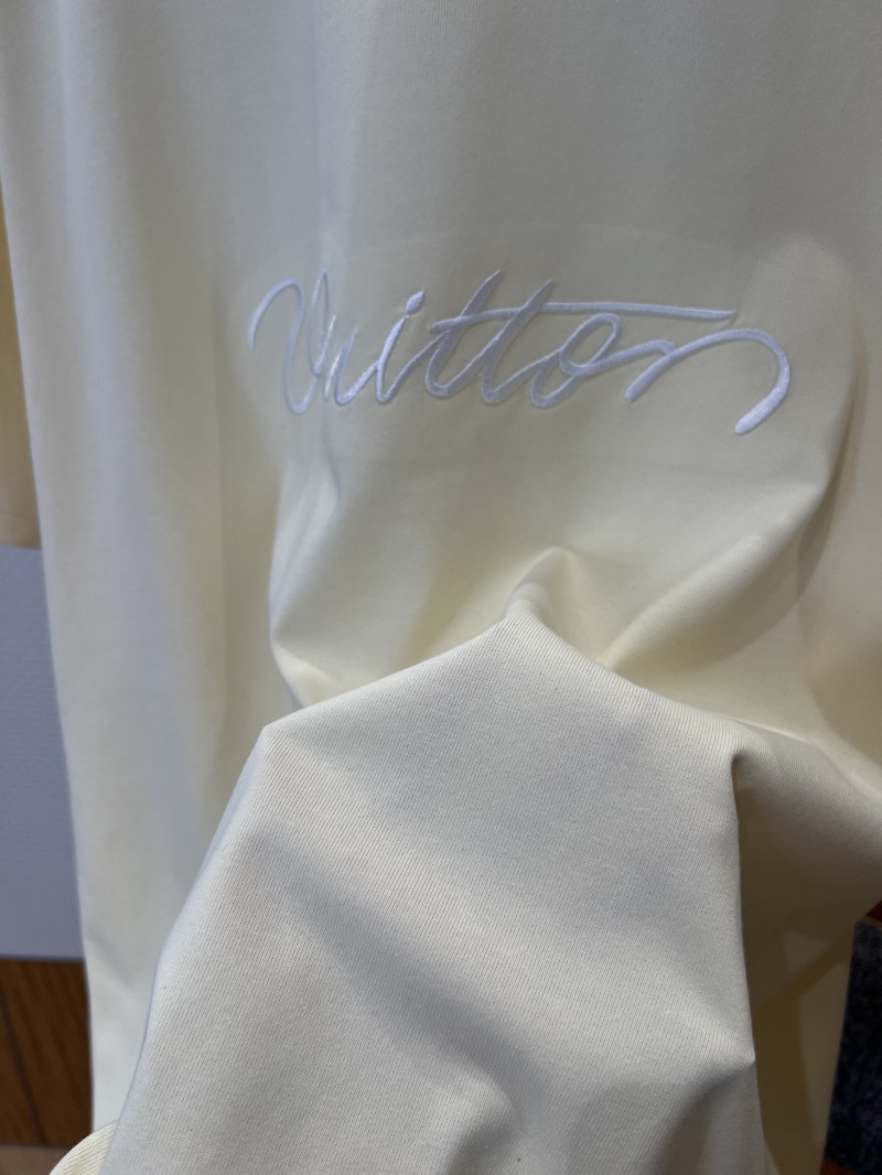LV Handwritten Embroidered Crew-Neck Short-Sleeve T-Shirt 4
