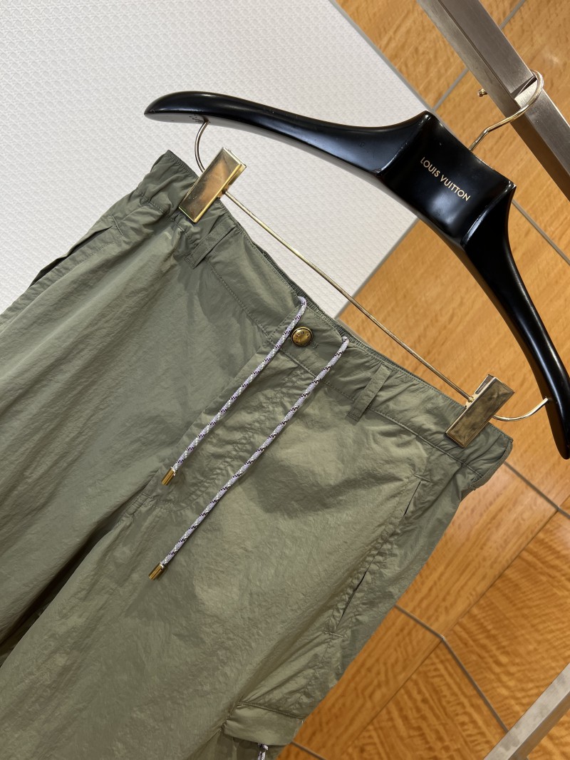LV Functional-Style Multi-Pocket Drawstring Long pants 2