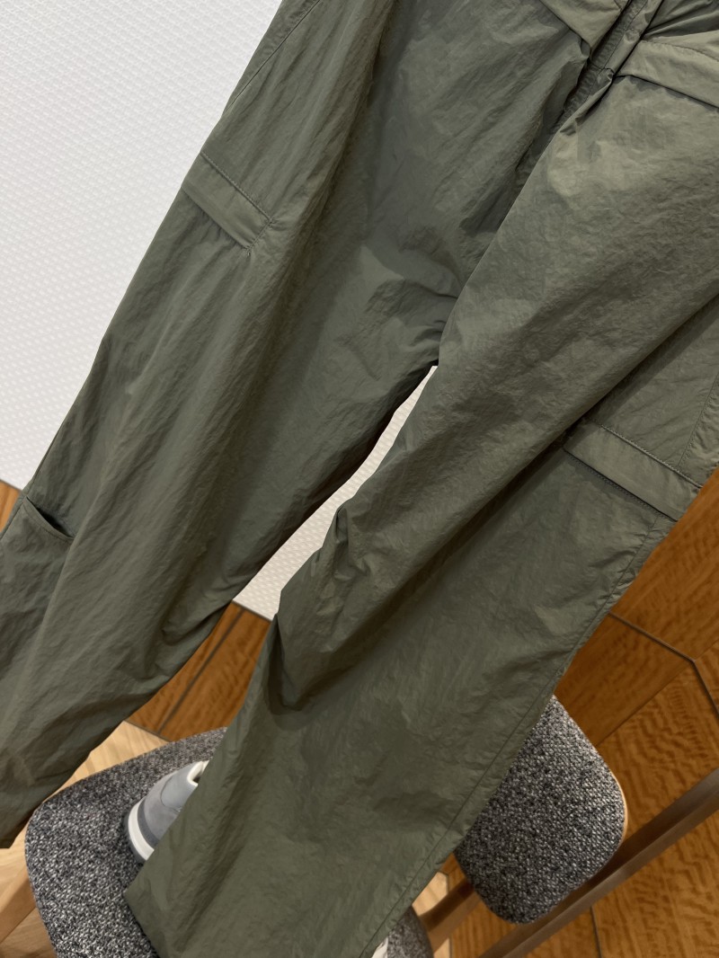LV Functional-Style Multi-Pocket Drawstring Long pants 6