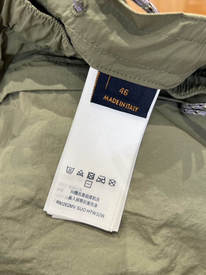 LV Functional-Style Multi-Pocket Drawstring Long pants 8
