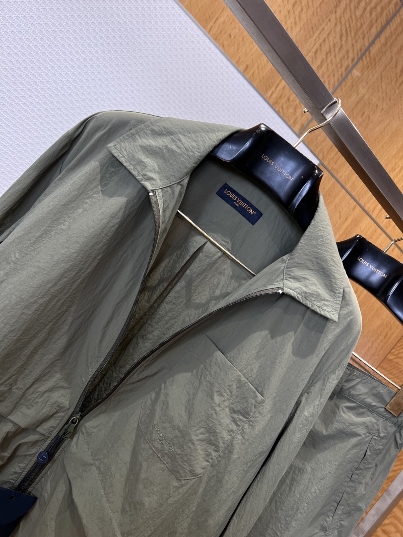 LV Embroidered Lapel Zipper Jacket 4