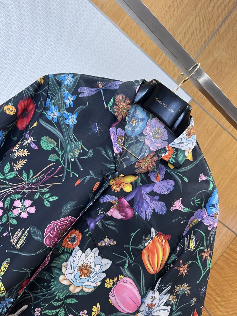 Gucci Floral All-Over Print Single-Button Short-Sleeve Shirt 2
