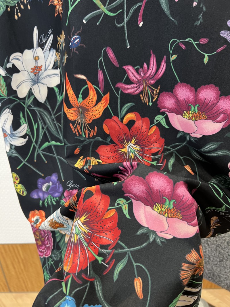 Gucci Floral All-Over Print Single-Button Short-Sleeve Shirt 7