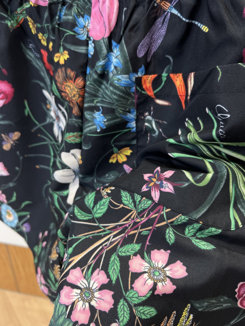 Gucci Floral and Insect Print Drawstring Shorts 7