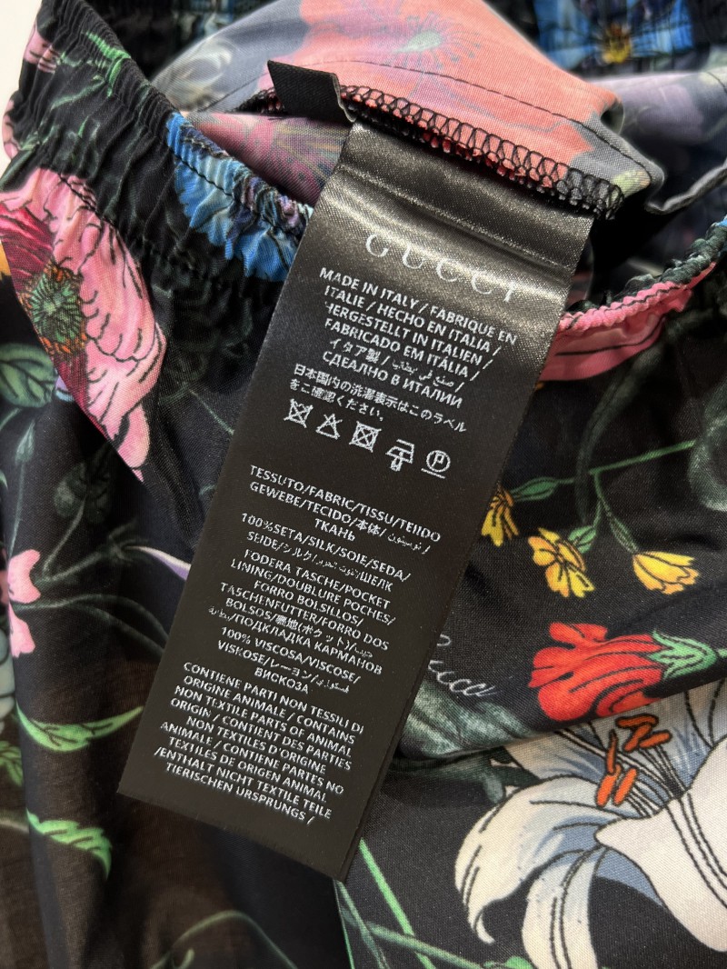 Gucci Floral and Insect Print Drawstring Shorts 8