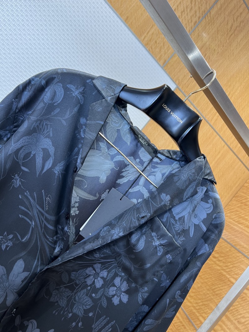 Gucci Floral Print lapel Long-Sleeve Collared Shirt 4