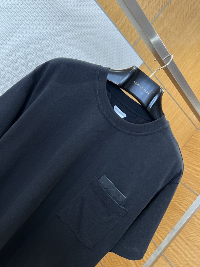 Bottega Veneta Pocket Embellished Crew-Neck Short-Sleeve T-Shirt 2 2